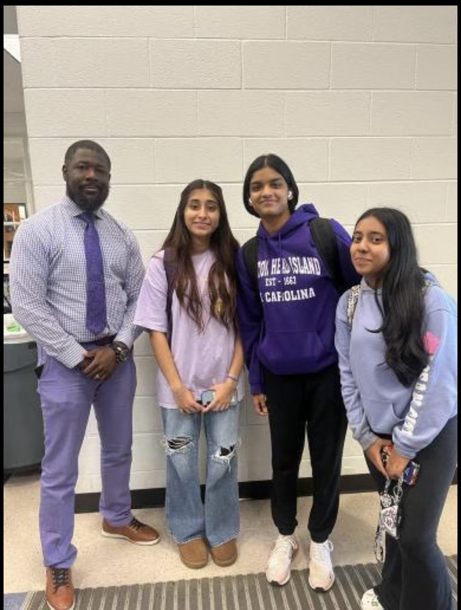 John Champe students dressing out for Purple Out