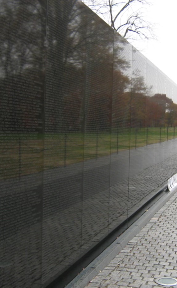 A picture of the Vietnam Memorial. Courtesy of Nora Hattabaugh.