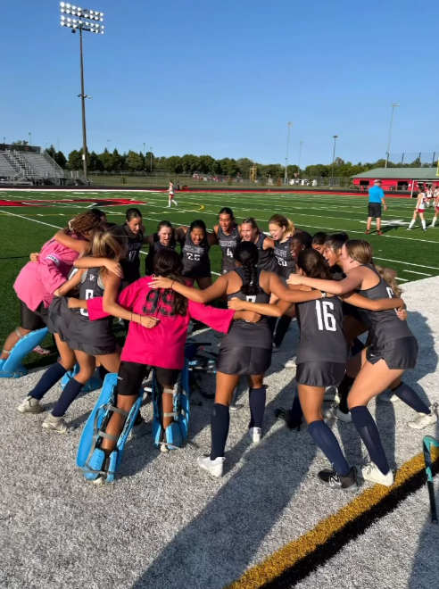 Photo courtesy to @jchs_fhockey on Instagram.