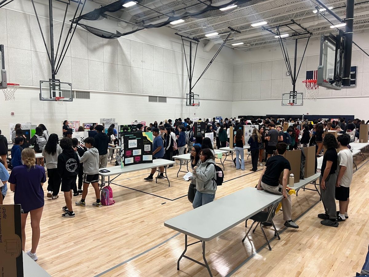 The John Champe Club fair on September 18th, 2024. The fair consisted of dozens of different clubs with stations set up to try and get Champe students to join them. Students were able to go during their lunch block.